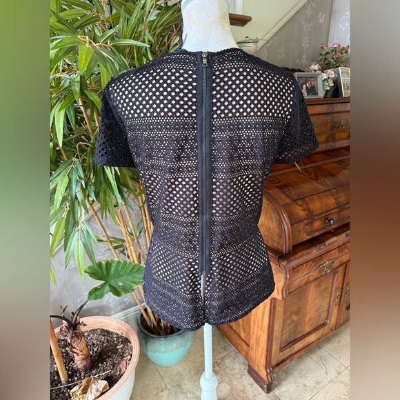 BCBG Maxazria Vicktoria Peplum Lace Blouse
Black Tan medium - Picture 13 of 16